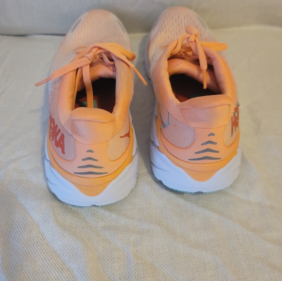 Hoka Clifton 8.5B - Picture 9 of 11